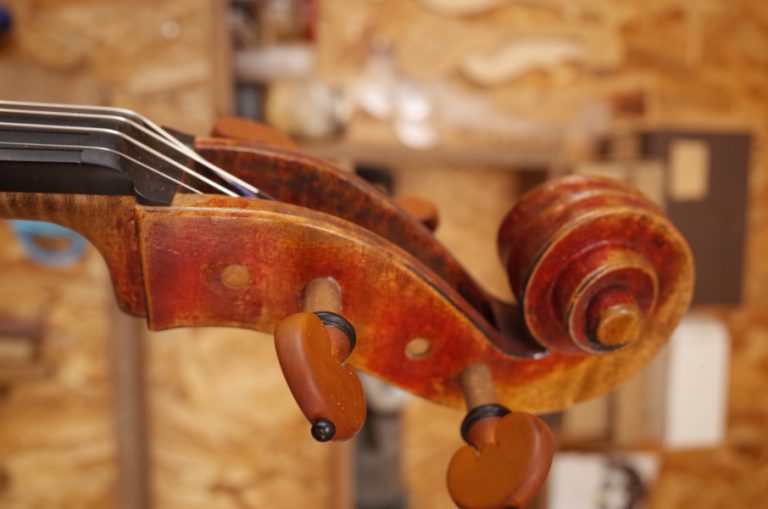 Stradivari Viola Copy